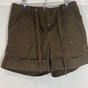 Liz Claiborne Audra Brown cargo shorts size 12